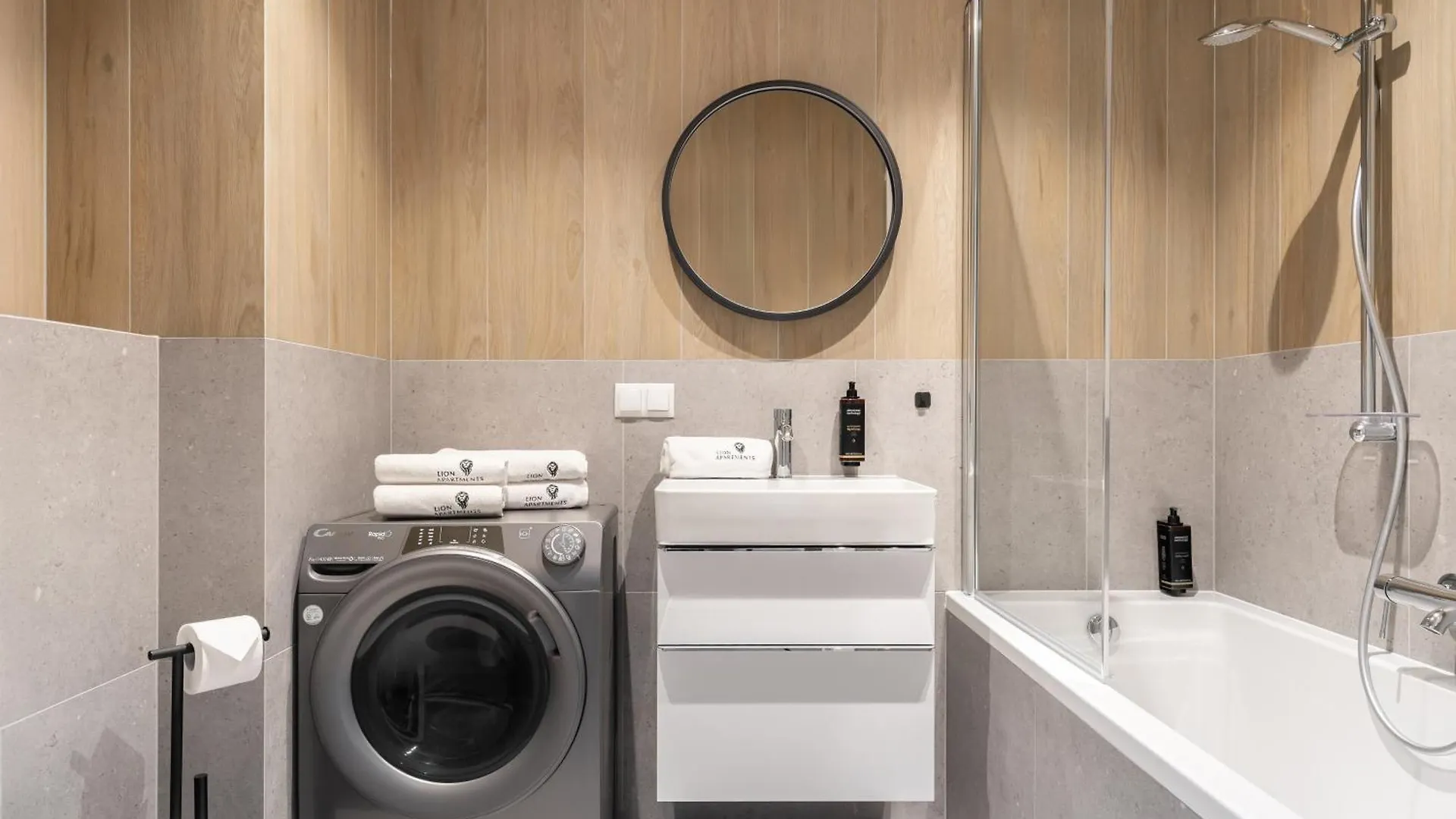 Scala City Center Premium Apartments With Parking By Lion Apartments Gdansk