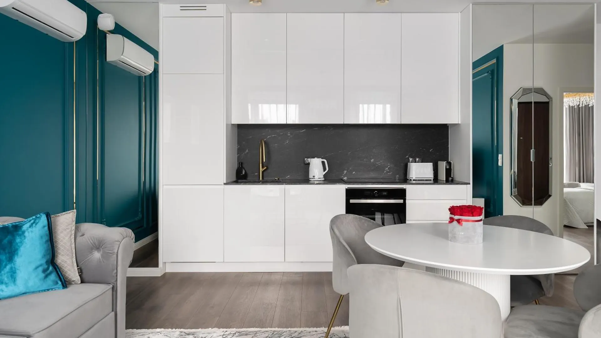 Scala City Center Premium Apartments With Parking By Lion Apartments Gdansk